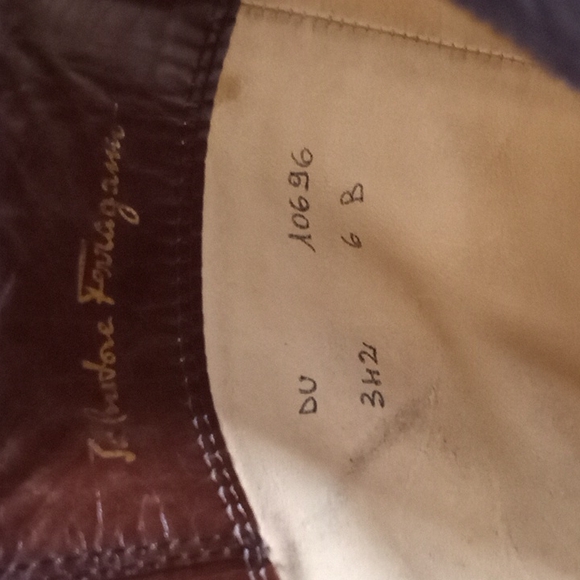 Salvatore Ferragamo sz 6B brow knee high inner zip boots. - Picture 7 of 14
